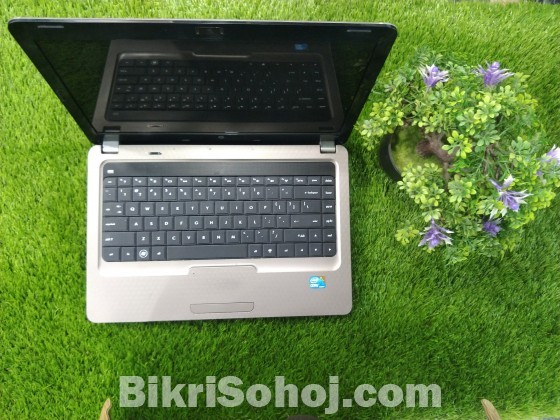 HP Compac G42